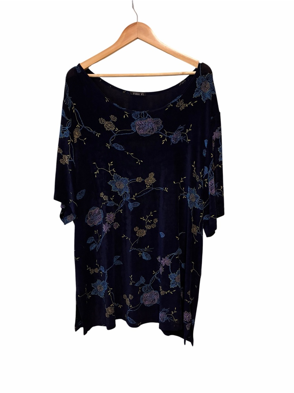 Vikki Vi Tunic Travel Top